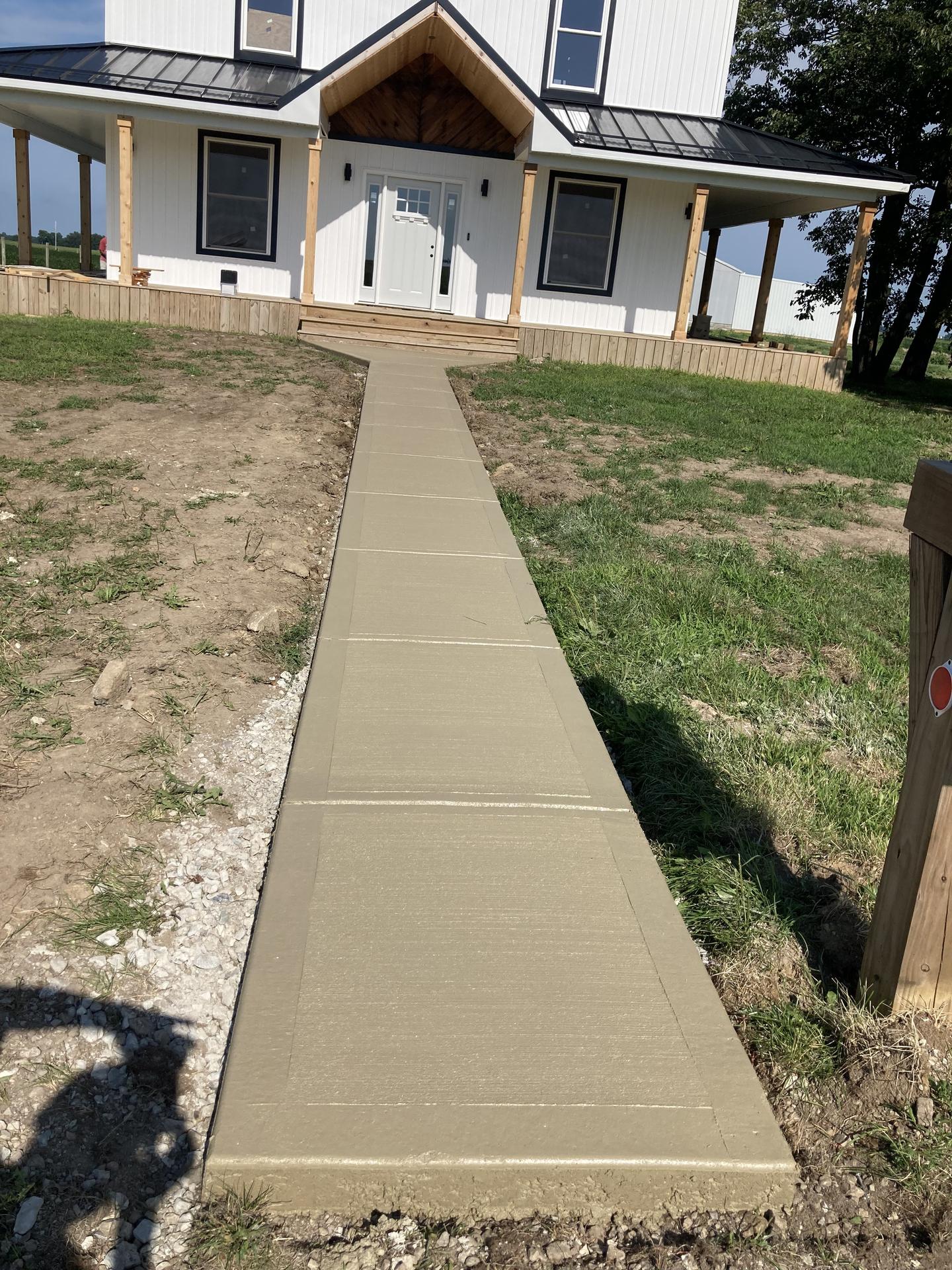 Residential concrete sidewalk with broom finish, Anderson Indiana