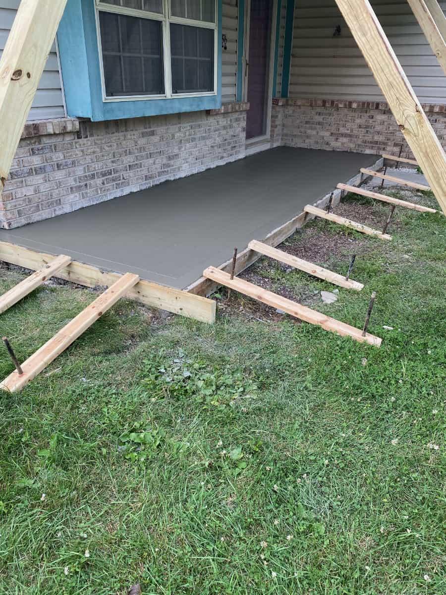 Concrete porch installation, Anderson Indiana