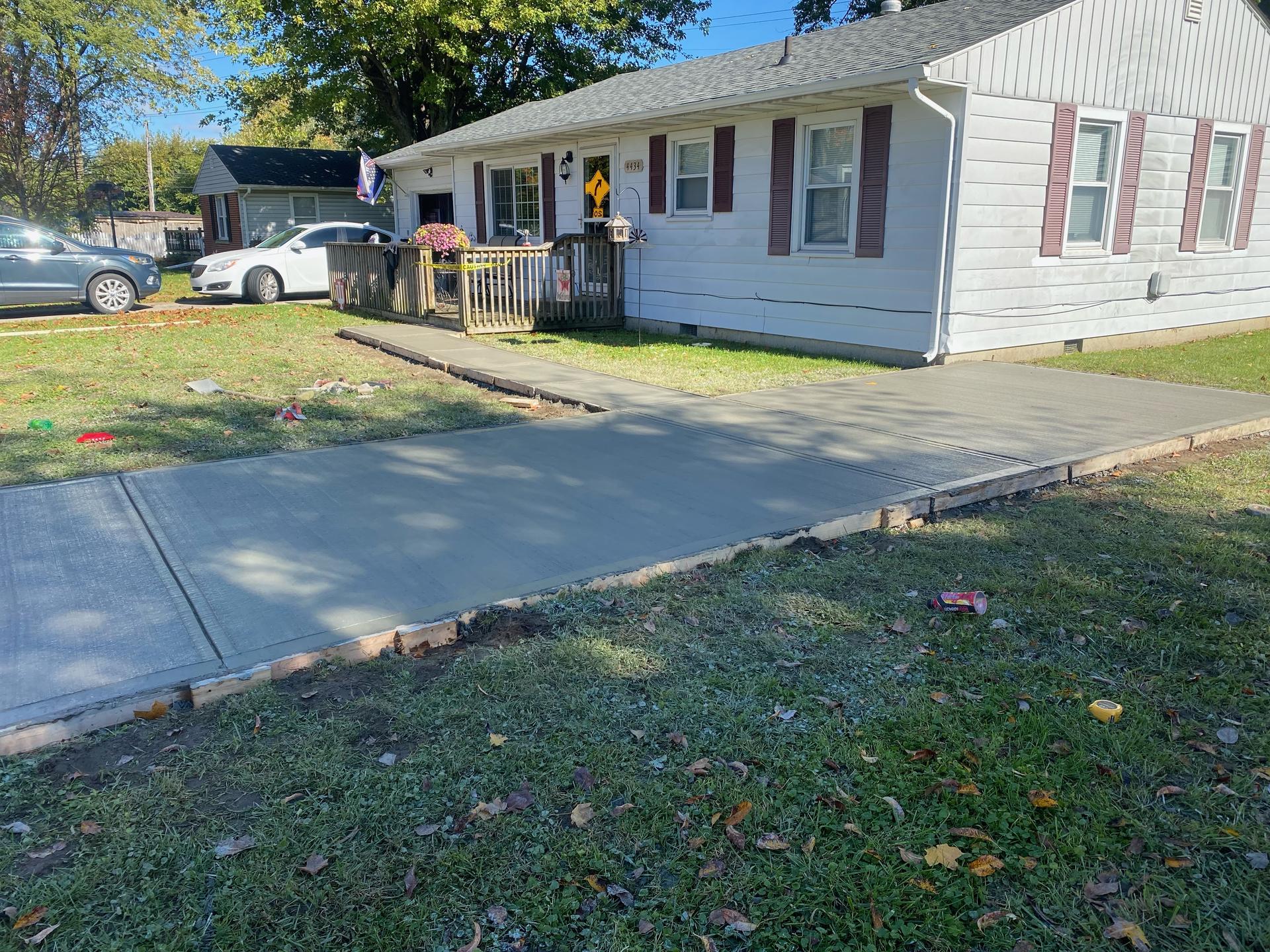 Driveway and walkway, Pendleton Indiana